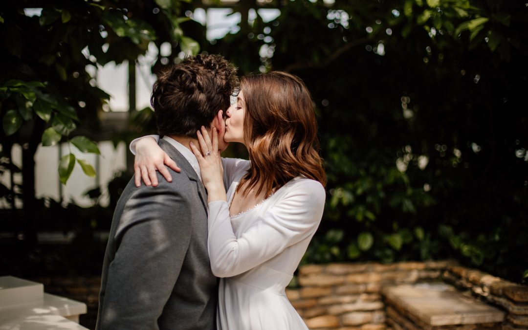 Paige + Eli // Guthrie Theater & Como Conservatory Wedding Portraits // Minneapolis, MN